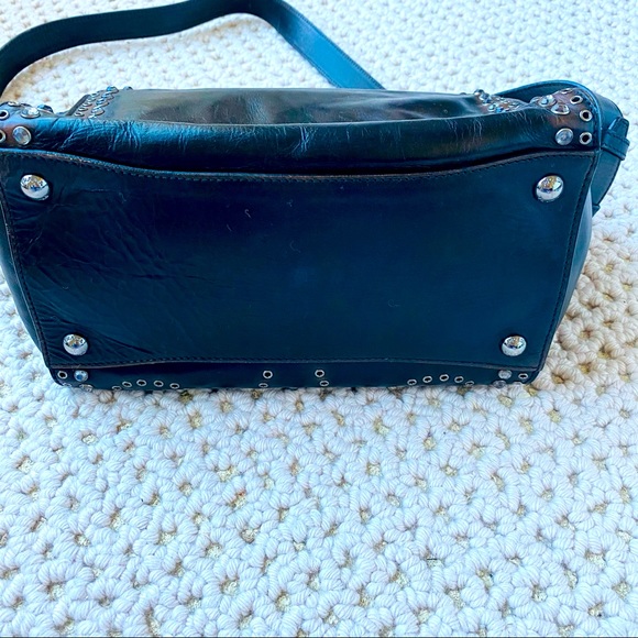 Prada Vitello Vintage Twin Pocket Satchel Bag, Black (Nero). - Picture 7 of 17